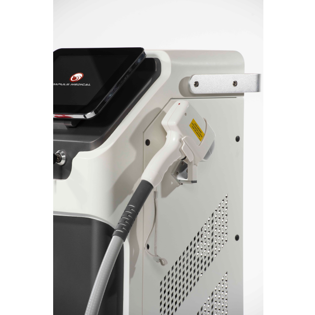 Z-54 Unlimited Experience — трехволновой лазер для удаления волос с встроенной системой контроля